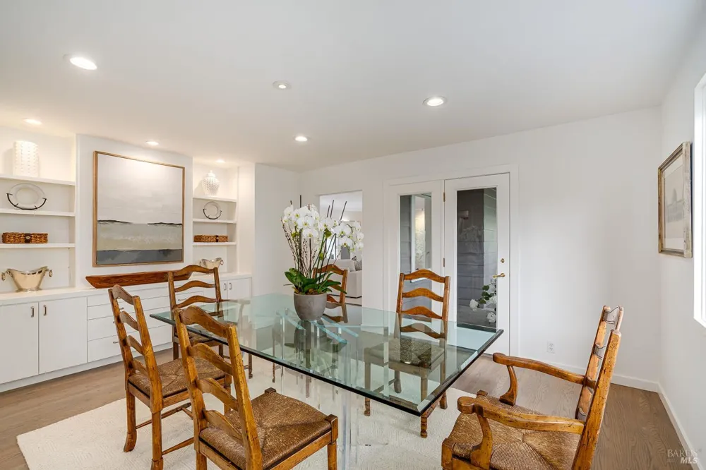 1615 Scott Street St. Helena, CA 94574