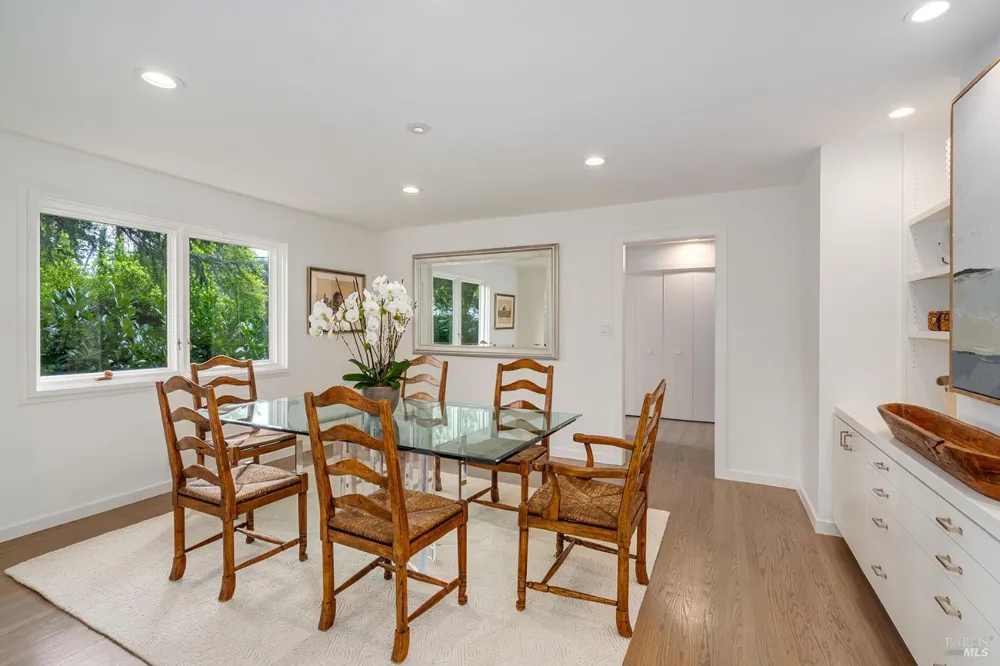 1615 Scott Street St. Helena, CA 94574