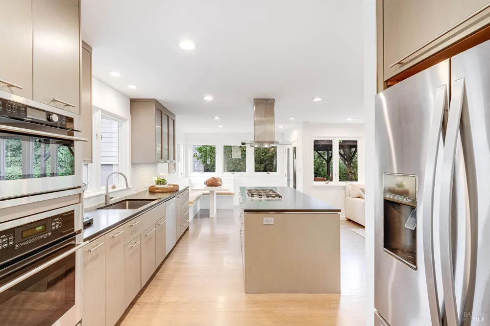 1615 Scott Street St. Helena, CA 94574