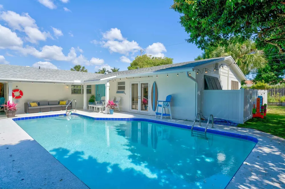 547 Marlin Road North Palm Beach, FL 33408