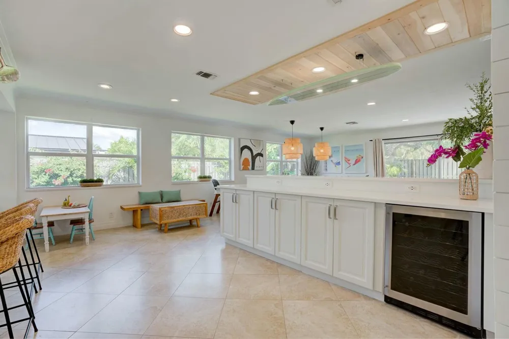 547 Marlin Road North Palm Beach, FL 33408