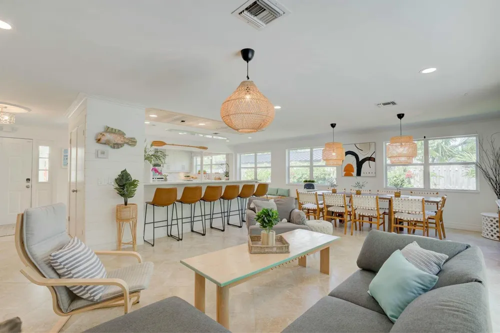 547 Marlin Road North Palm Beach, FL 33408
