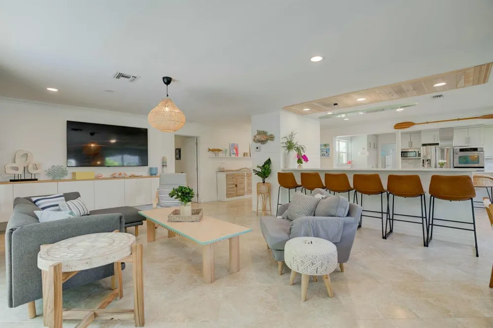 547 Marlin Road North Palm Beach, FL 33408