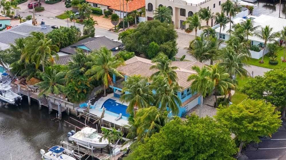 100 Neptune Drive Hypoluxo, FL 33462