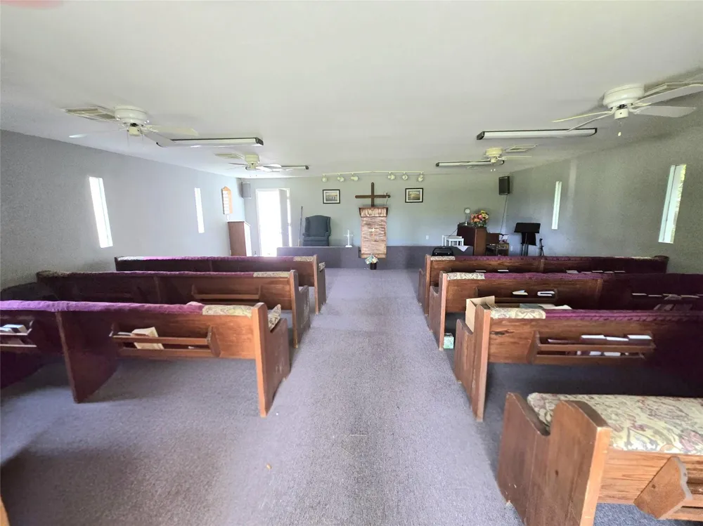 4850 Fm 2666 Road Shepherd, TX 77371