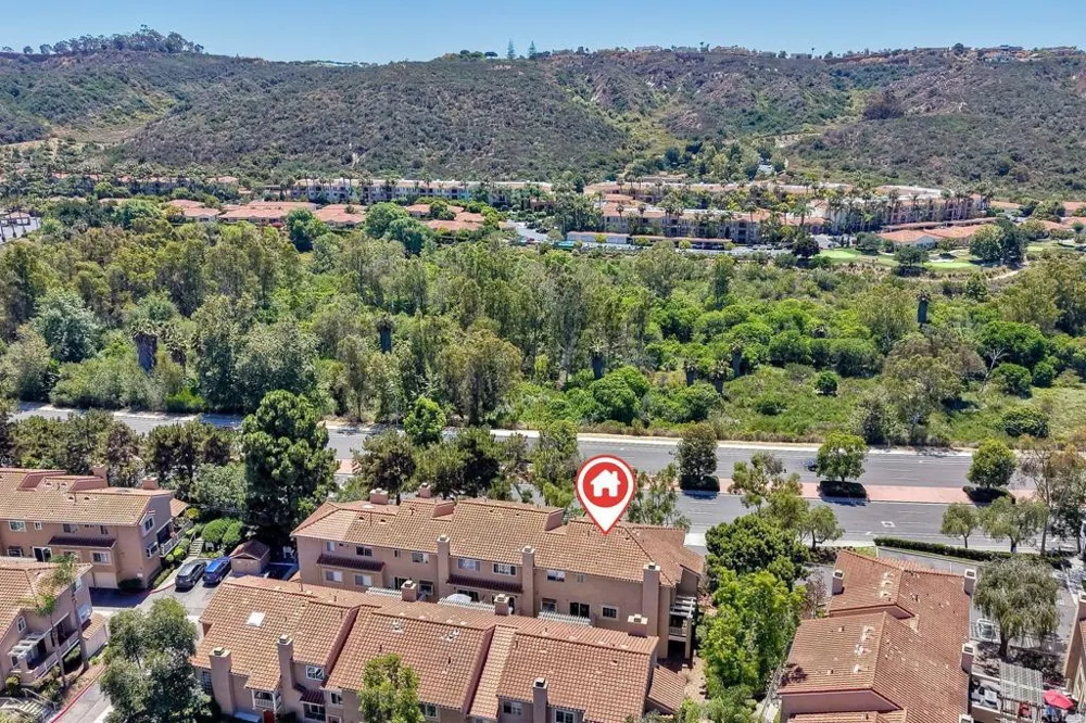 7747 Caminito Monarca #108 Carlsbad, CA 92009