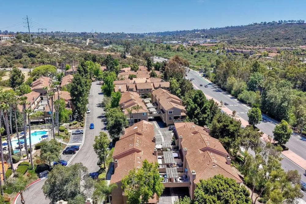 7747 Caminito Monarca #108 Carlsbad, CA 92009