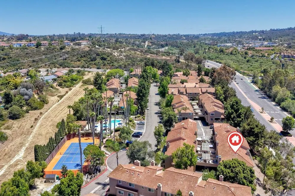 7747 Caminito Monarca #108 Carlsbad, CA 92009