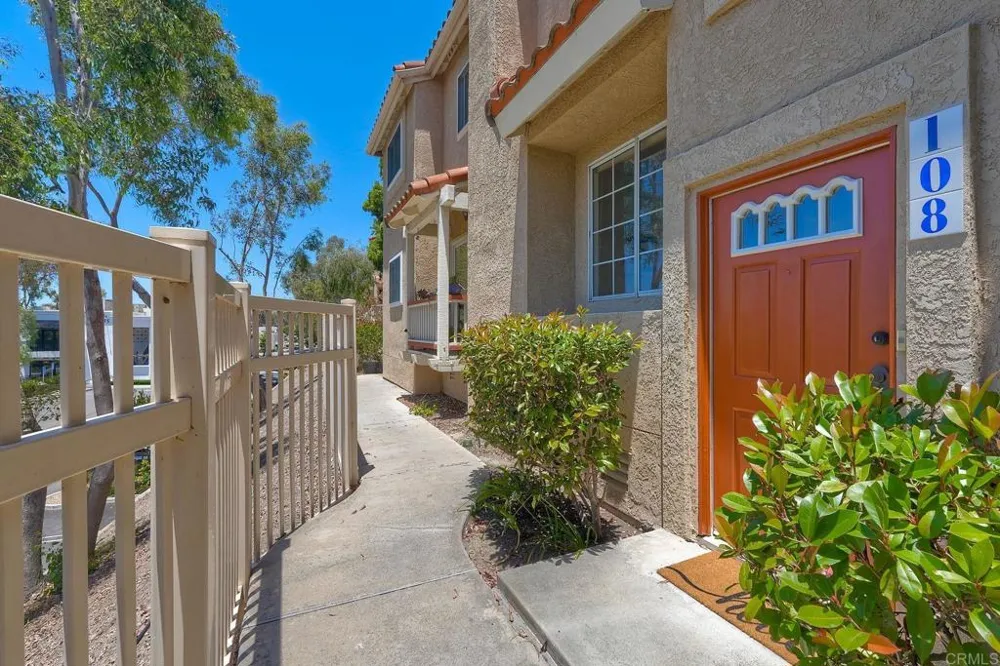 7747 Caminito Monarca #108 Carlsbad, CA 92009