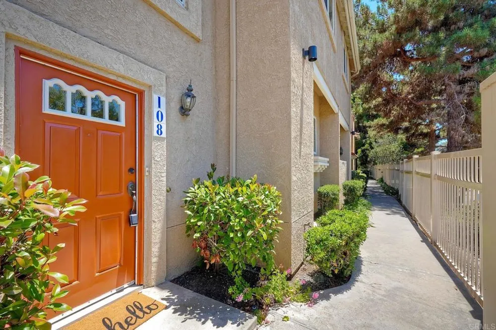 7747 Caminito Monarca #108 Carlsbad, CA 92009