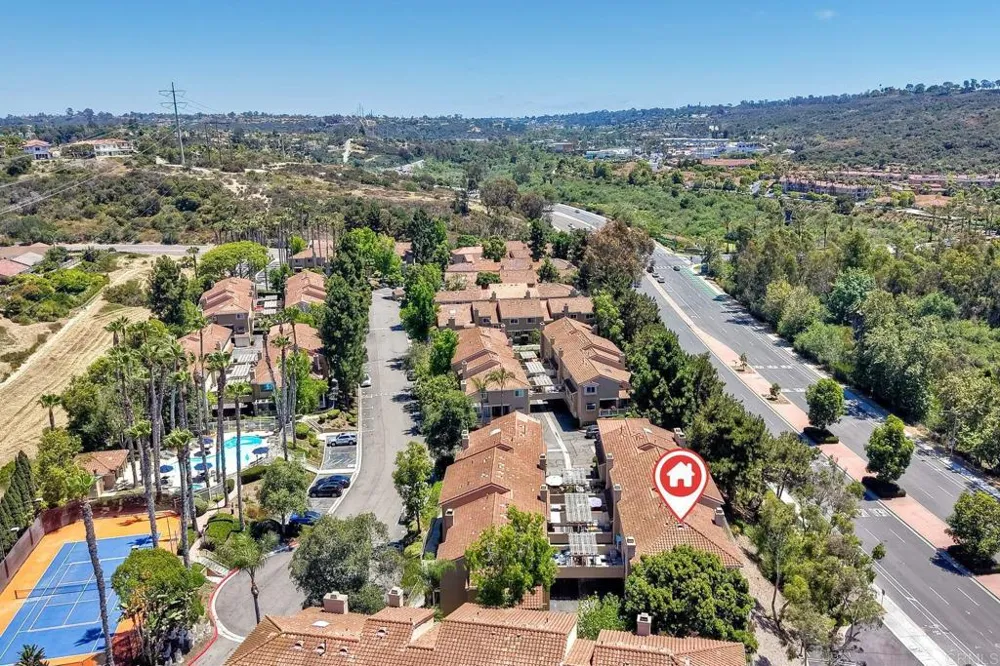 7747 Caminito Monarca #108 Carlsbad, CA 92009
