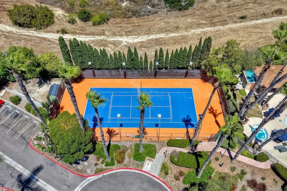 7747 Caminito Monarca #108 Carlsbad, CA 92009