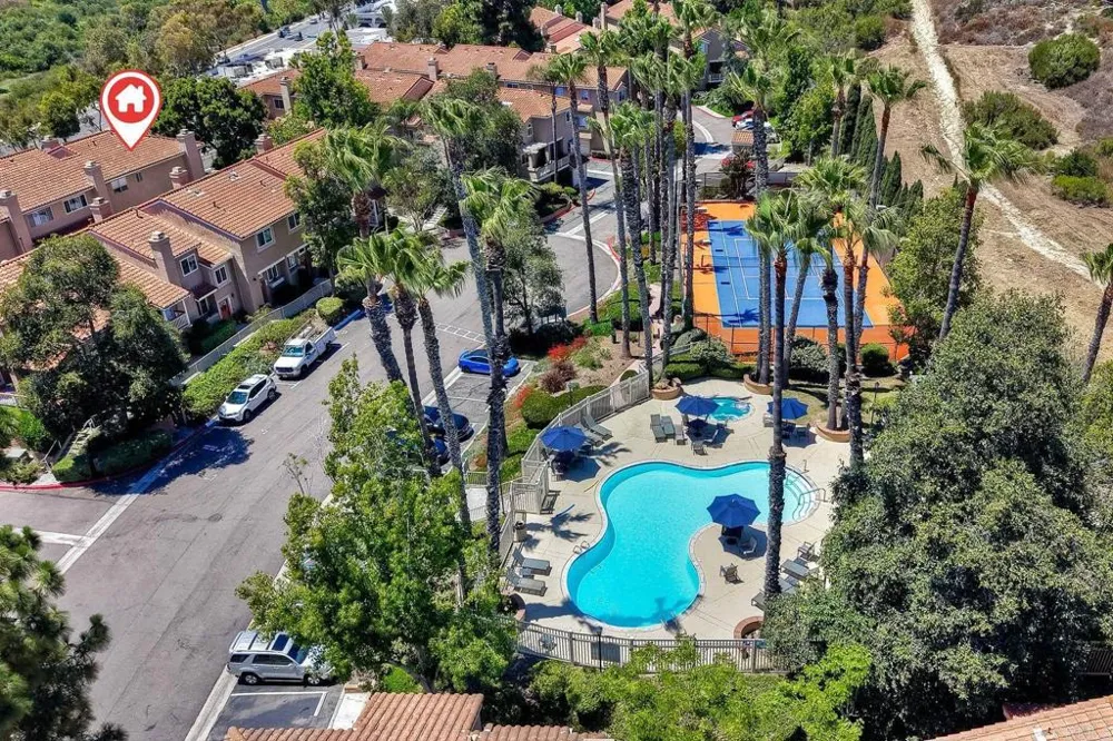 7747 Caminito Monarca #108 Carlsbad, CA 92009