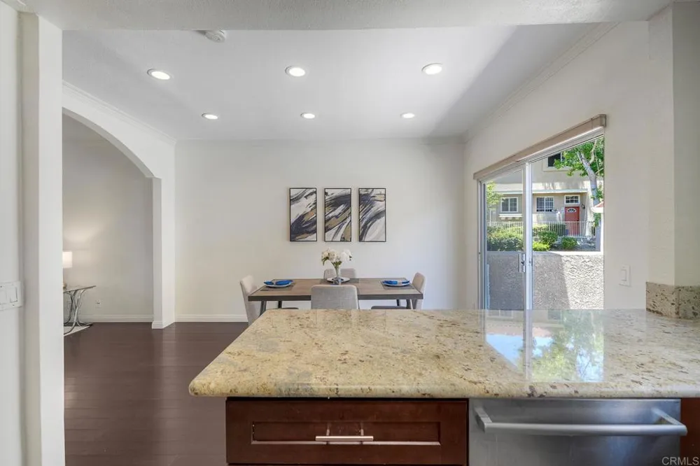 7747 Caminito Monarca #108 Carlsbad, CA 92009
