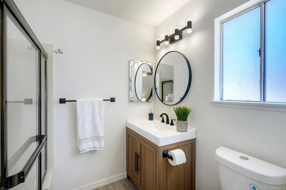 7747 Caminito Monarca #108 Carlsbad, CA 92009