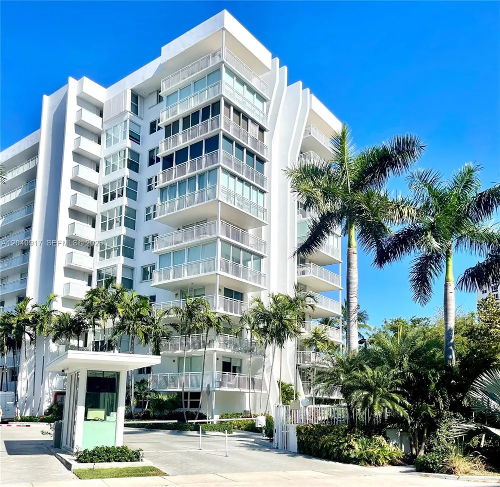 607 Ocean Dr #3K Key Biscayne, FL 33149