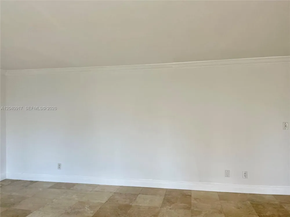 607 Ocean Dr #3K Key Biscayne, FL 33149