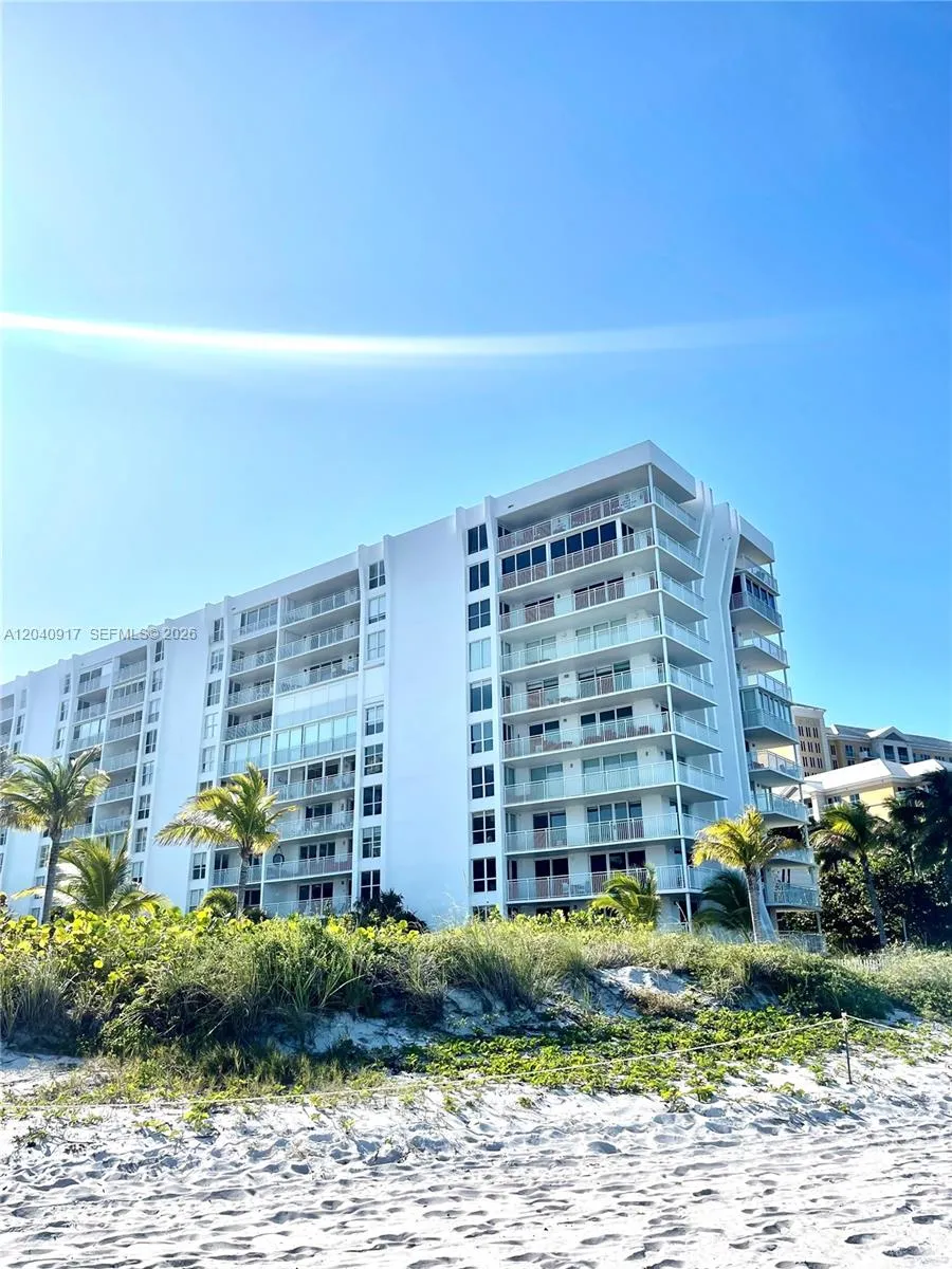 607 Ocean Dr #3K Key Biscayne, FL 33149