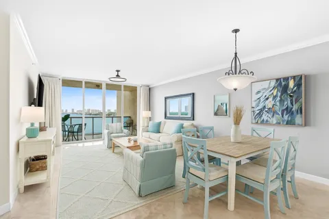 2650 Lake Shore Drive #703