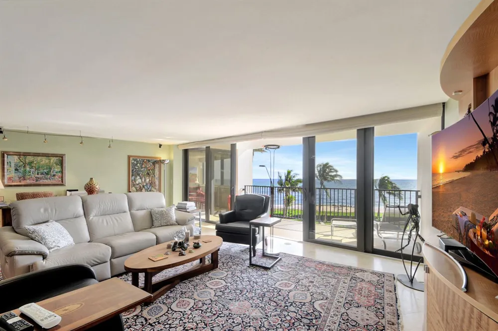6885 Ocean Boulevard #3040 Ocean Ridge, FL 33435