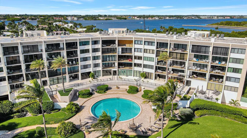 6885 Ocean Boulevard #3040 Ocean Ridge, FL 33435