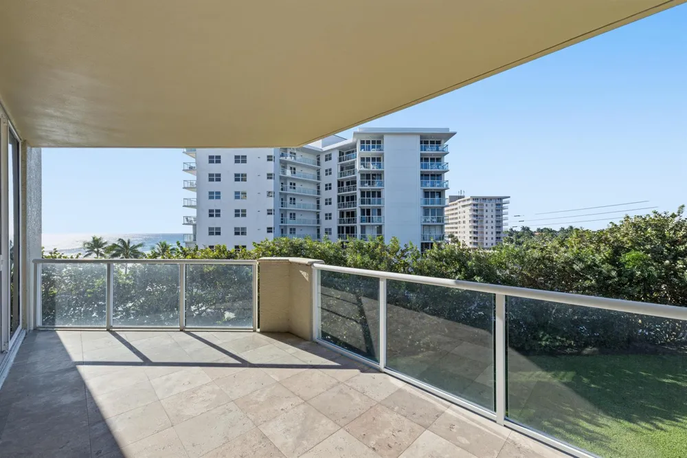 1063 Hillsboro Mile #301 Hillsboro Beach, FL 33062