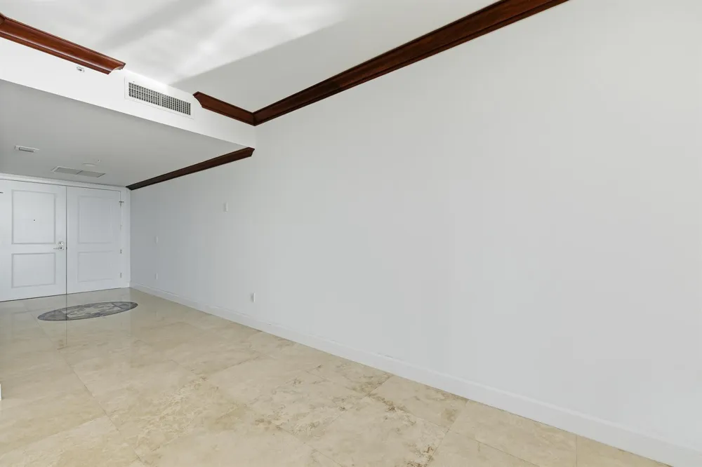 1063 Hillsboro Mile #301 Hillsboro Beach, FL 33062