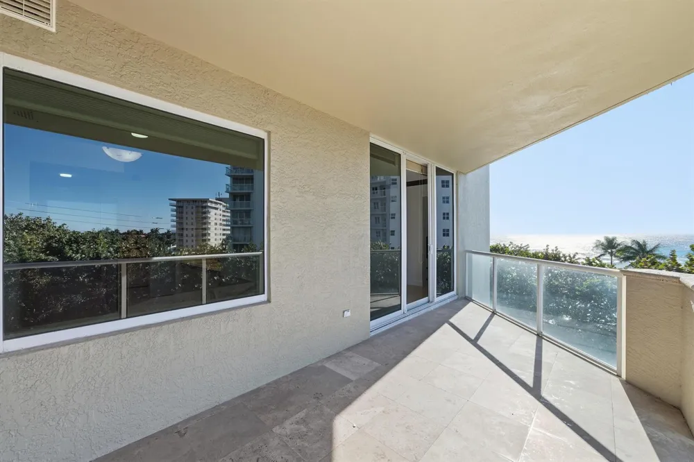 1063 Hillsboro Mile #301 Hillsboro Beach, FL 33062