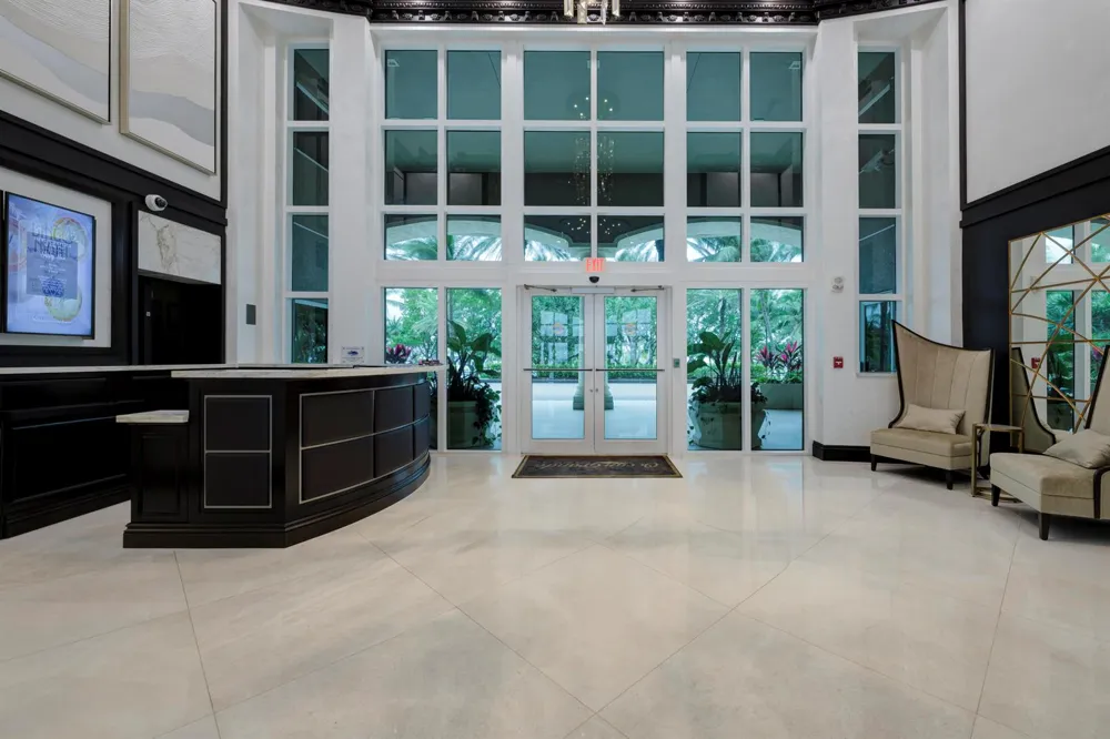 1063 Hillsboro Mile #301 Hillsboro Beach, FL 33062