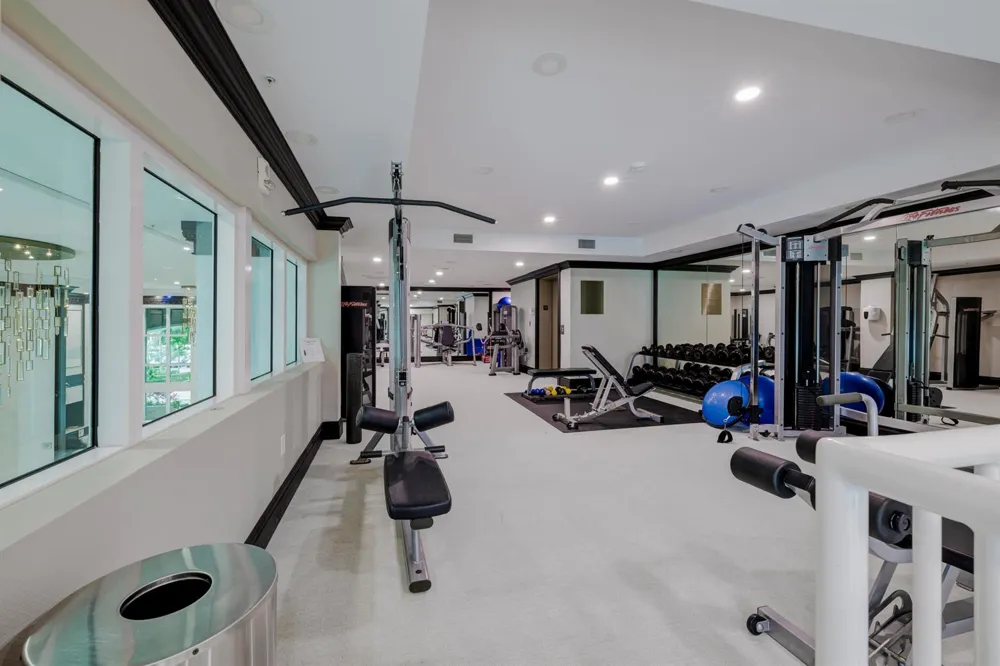 1063 Hillsboro Mile #301 Hillsboro Beach, FL 33062