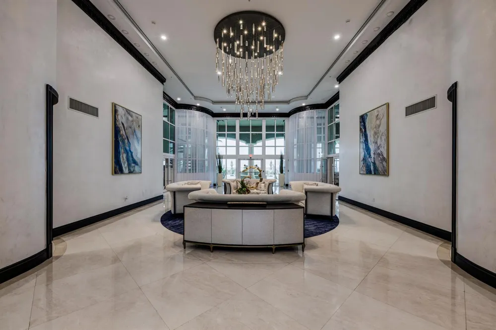 1063 Hillsboro Mile #301 Hillsboro Beach, FL 33062