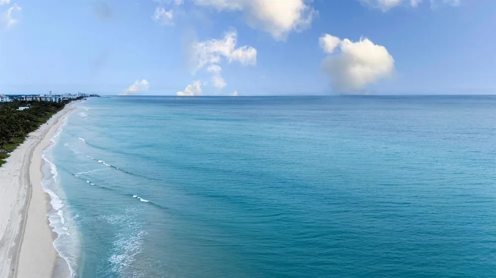 1063 Hillsboro Mile #301 Hillsboro Beach, FL 33062