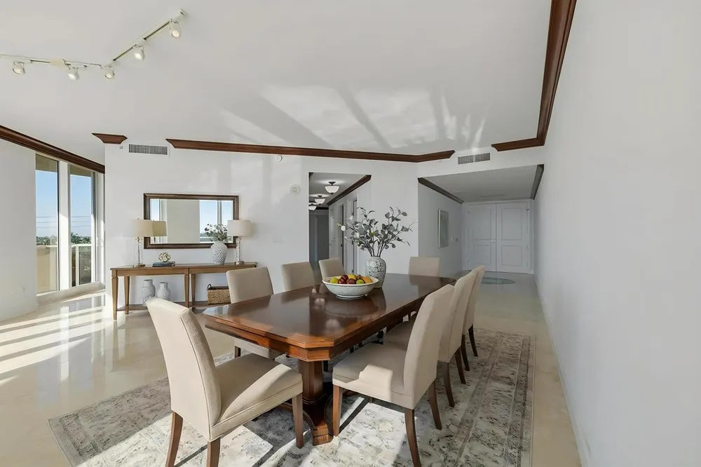 1063 Hillsboro Mile #301 Hillsboro Beach, FL 33062