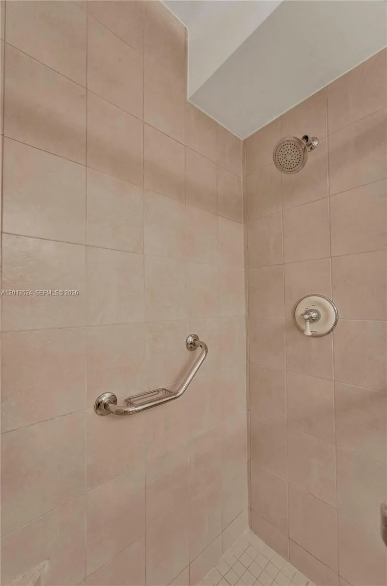 9420 W Flagler St #312 Miami, FL 33174