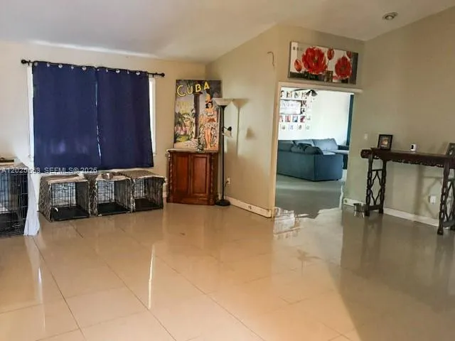 21705 SW 99th Ave Cutler Bay, FL 33190
