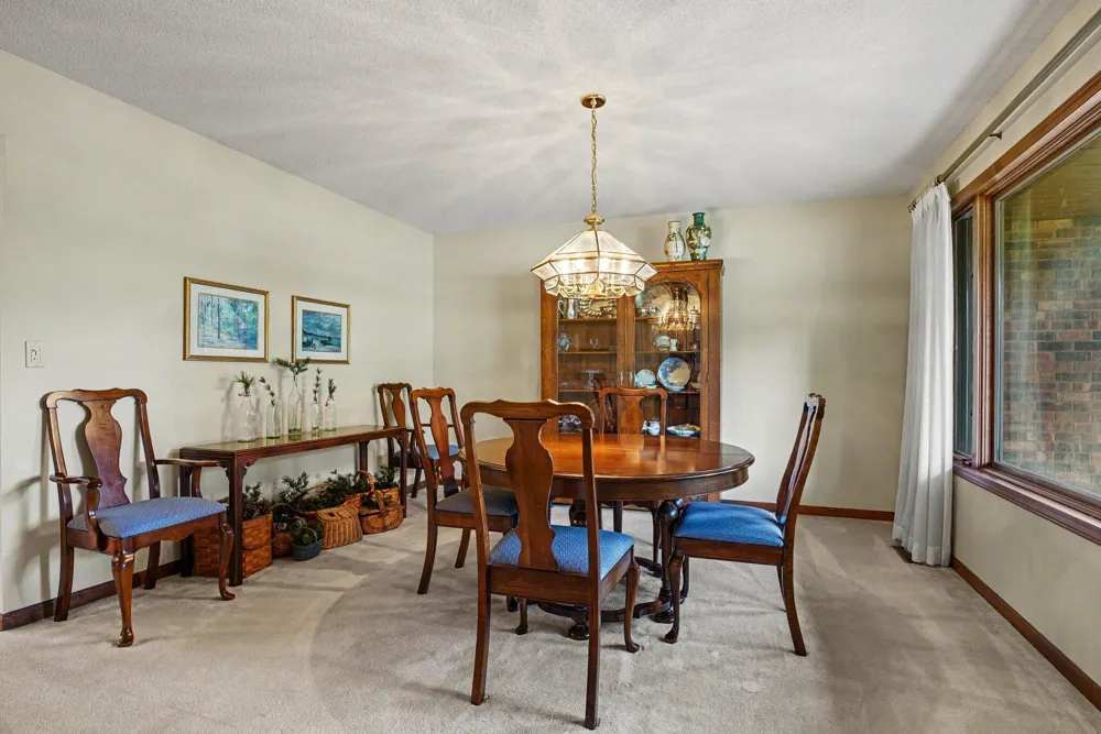 2616 Oakbrook Drive St. Joseph, MI 49085
