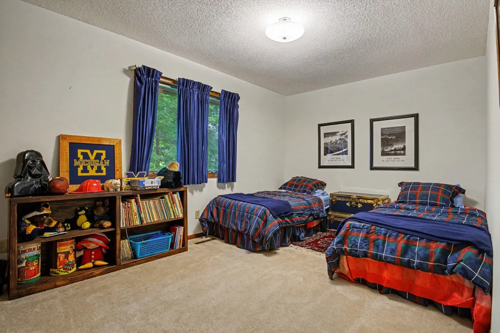 2616 Oakbrook Drive St. Joseph, MI 49085