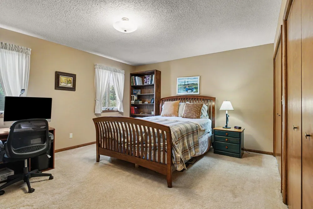 2616 Oakbrook Drive St. Joseph, MI 49085
