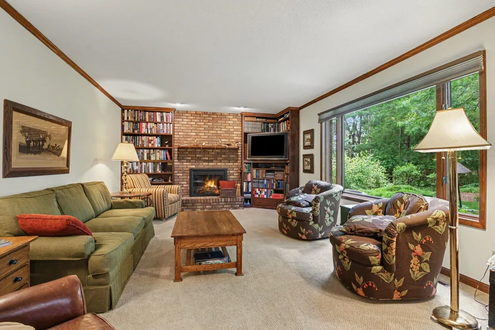 2616 Oakbrook Drive St. Joseph, MI 49085