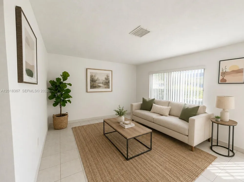 18054 SW 92nd Ct Palmetto Bay, FL 33157