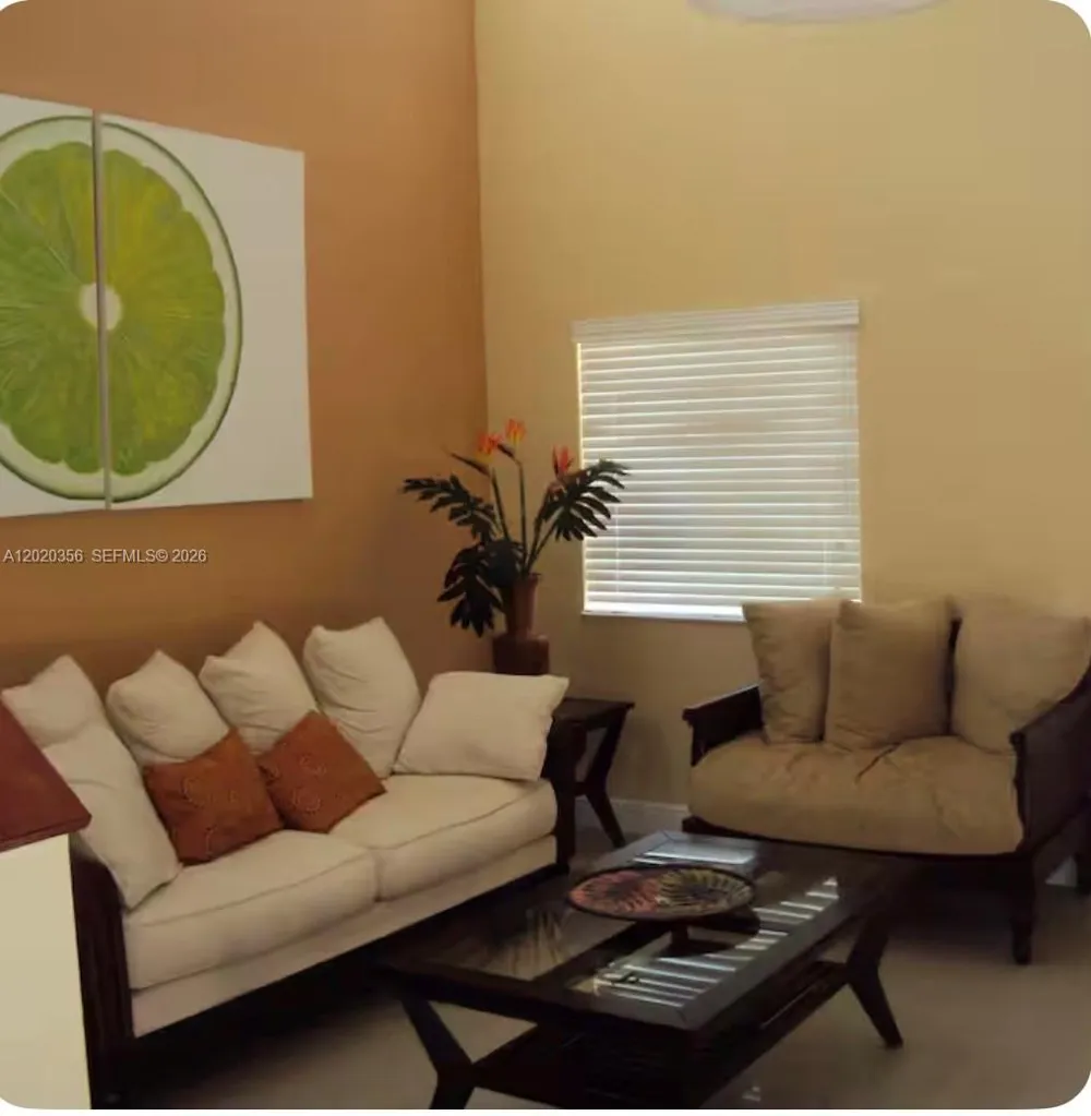 14475 SW 40th St Miami, FL 33175