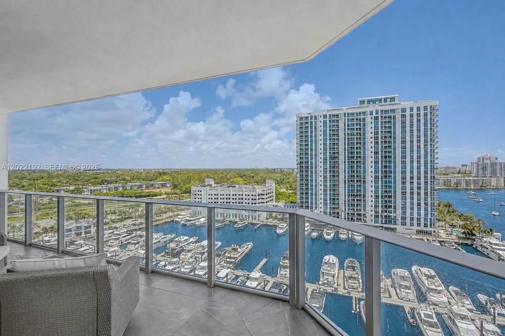17111 Biscayne Blvd #1405/07 North Miami Beach, FL 33160