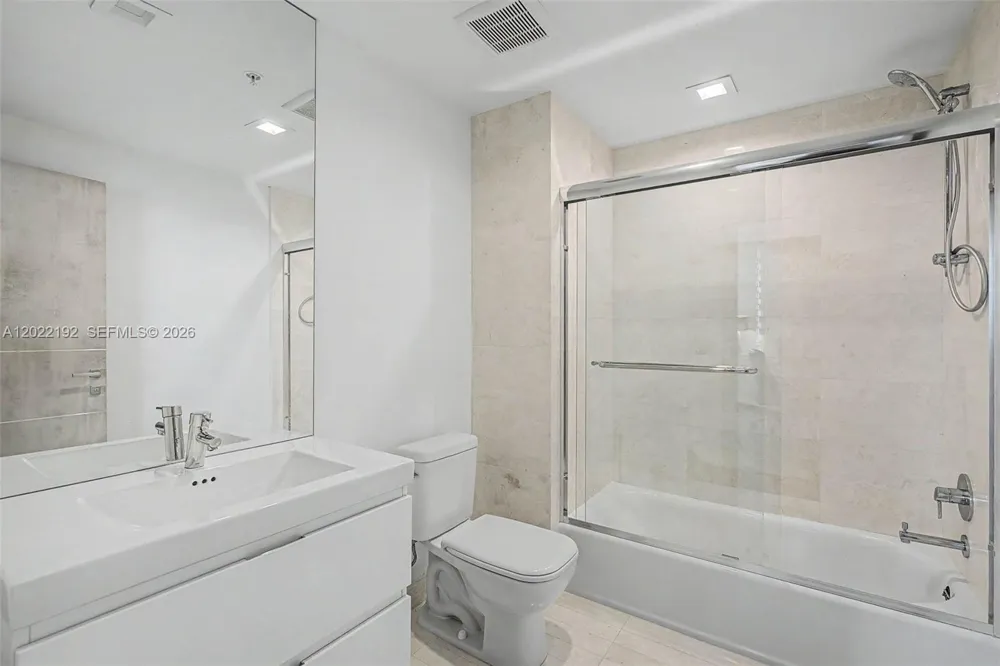 17111 Biscayne Blvd #1405/07 North Miami Beach, FL 33160