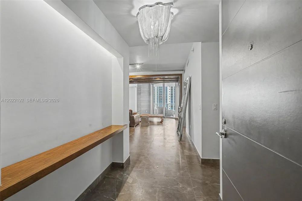 17111 Biscayne Blvd #1405/07 North Miami Beach, FL 33160