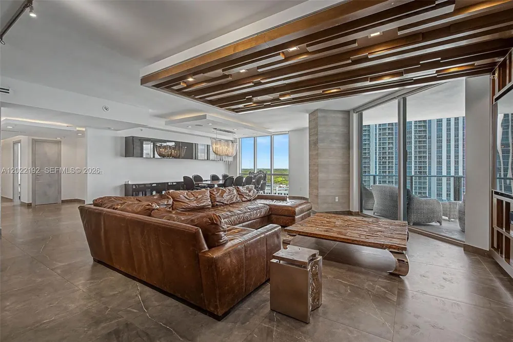 17111 Biscayne Blvd #1405/07 North Miami Beach, FL 33160