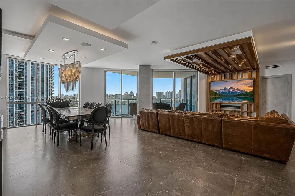 17111 Biscayne Blvd #1405/07 North Miami Beach, FL 33160