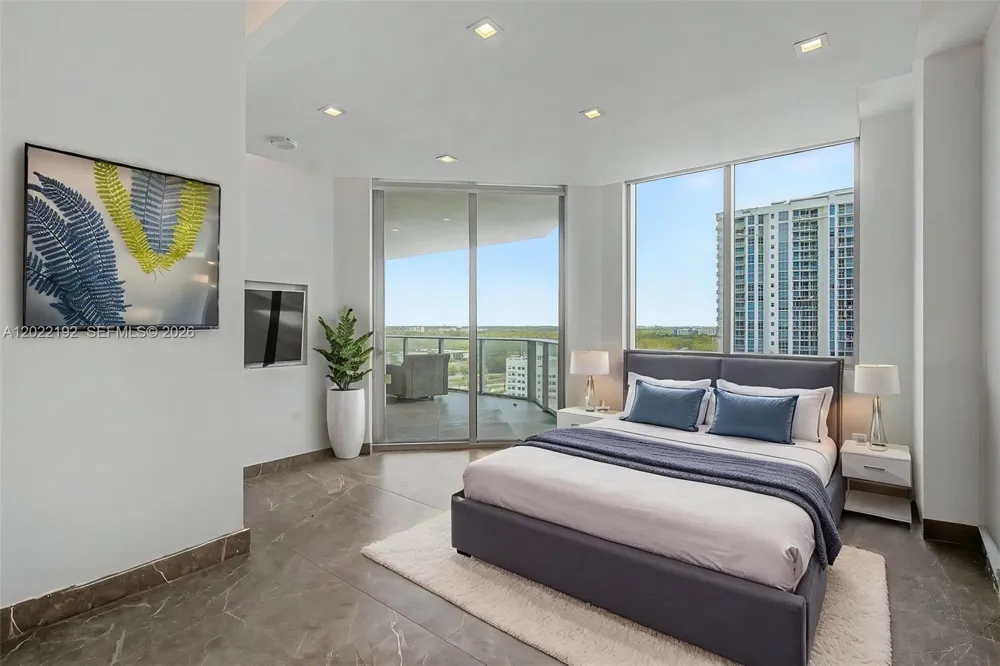 17111 Biscayne Blvd #1405/07 North Miami Beach, FL 33160