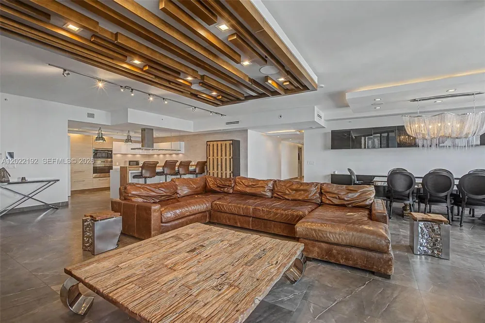 17111 Biscayne Blvd #1405/07 North Miami Beach, FL 33160