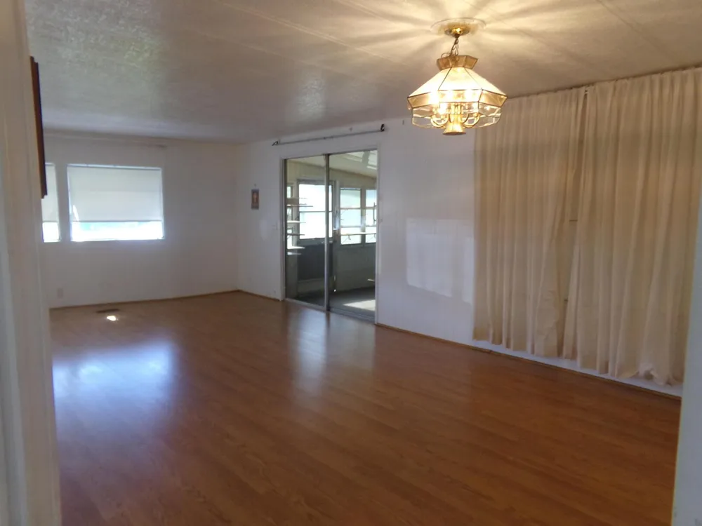 6385 Cypress Lane Atlantis, FL 33462