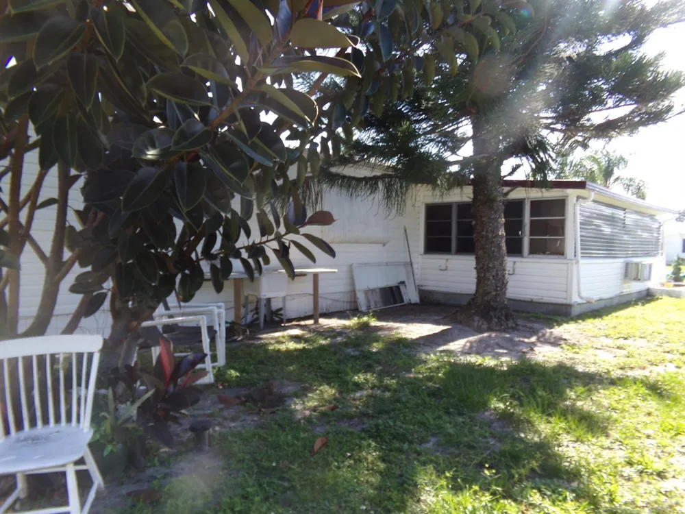 6385 Cypress Lane Atlantis, FL 33462